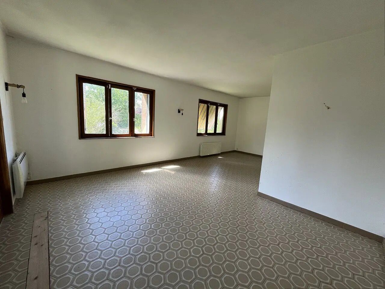 Maison à louer, 104m², Loyettes