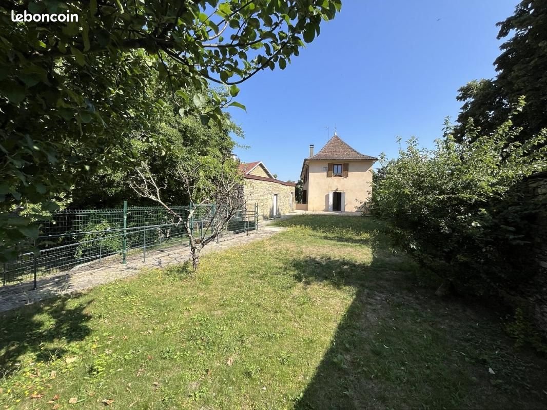 Maison à louer, 130m², Crémieu