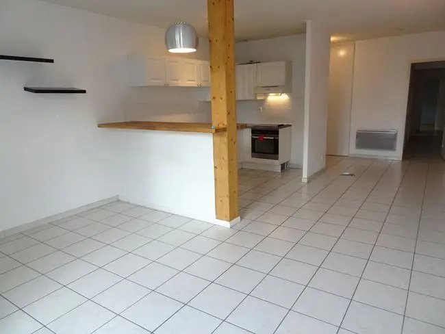 Appartement à louer, 65m², Crémieu