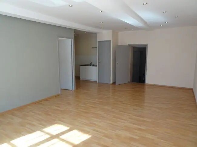 Appartement à louer, 76m², Crémieu