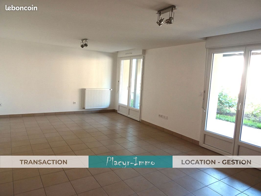 Appartement à louer, 73m², Pont-de-Veyle