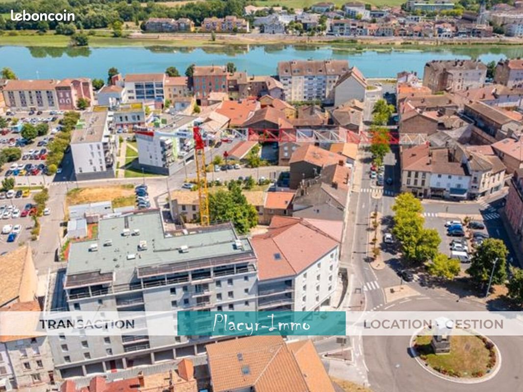 Appartement à louer, 84m², Mâcon