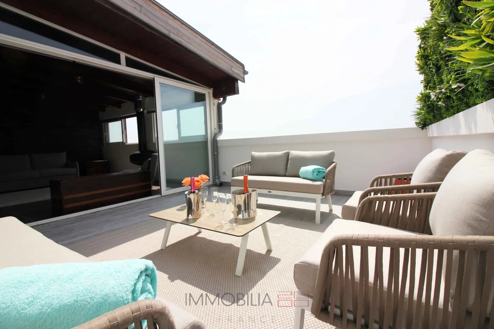 Appartement à louer, 150m², Beausoleil
