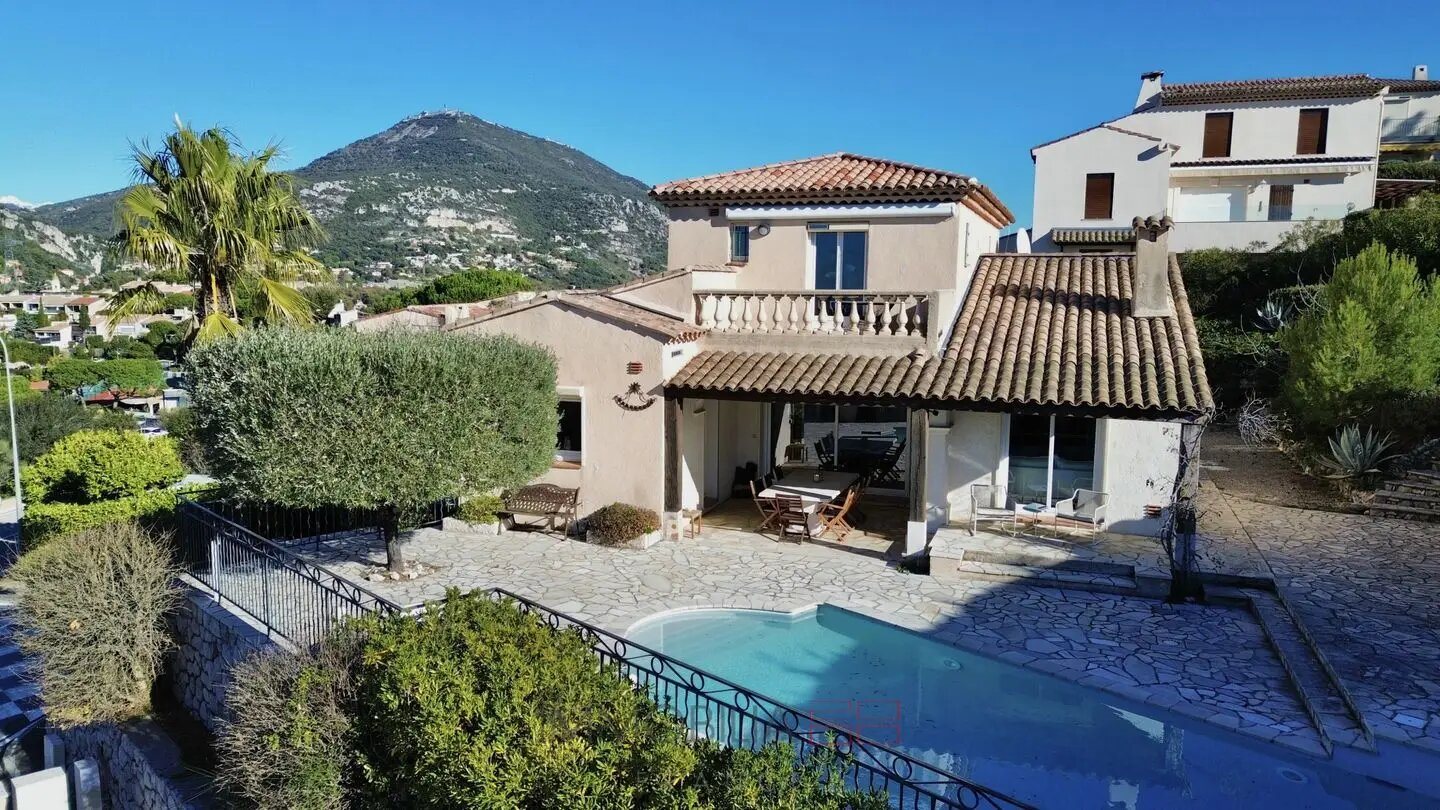 Maison à vendre, 220m², La Turbie