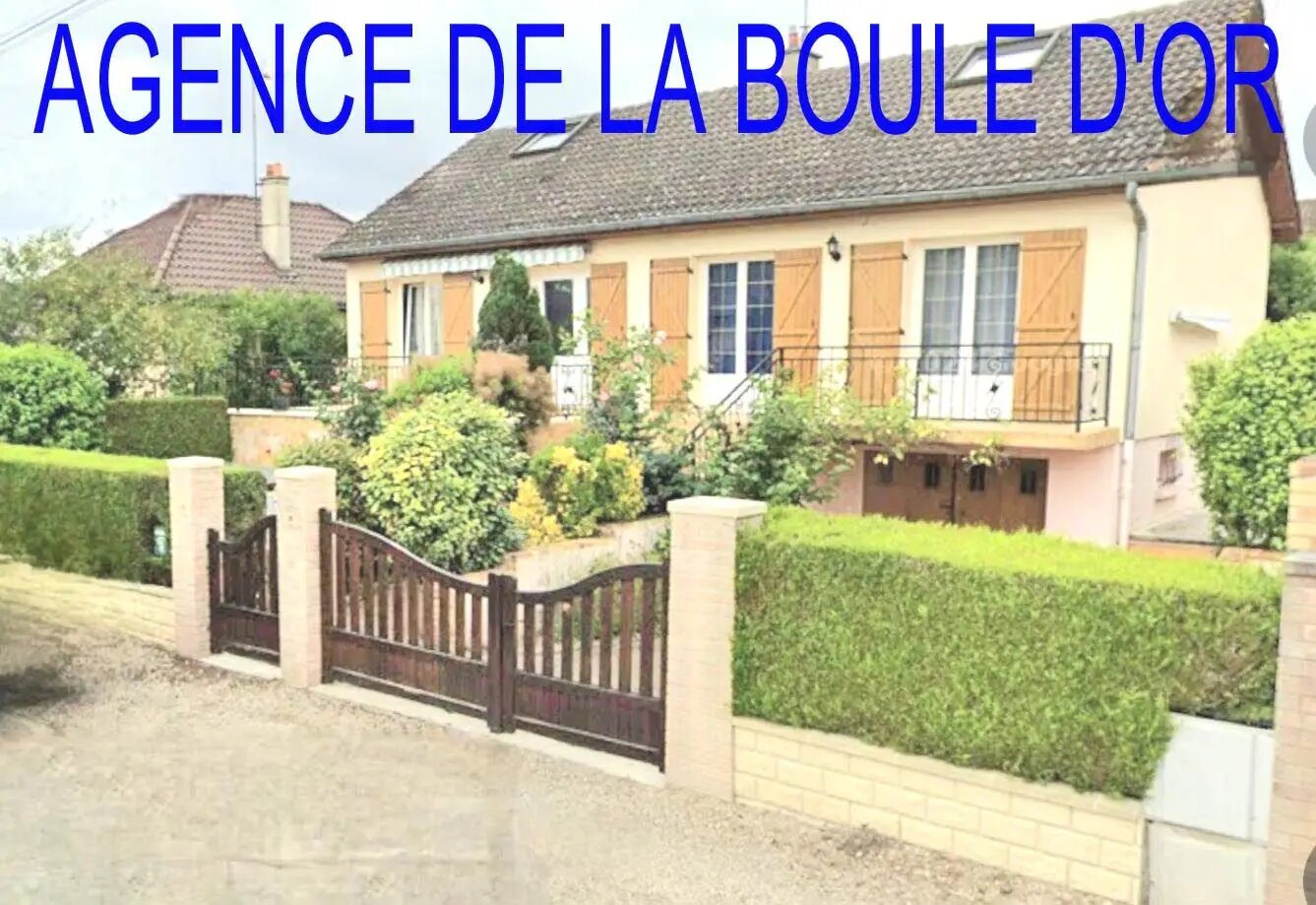 Maison à vendre, 108m², Saint-Just-Sauvage