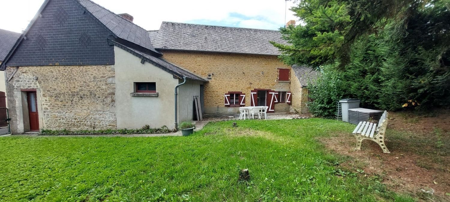Maison à vendre, 129m², Sainte-Scolasse-sur-Sarthe