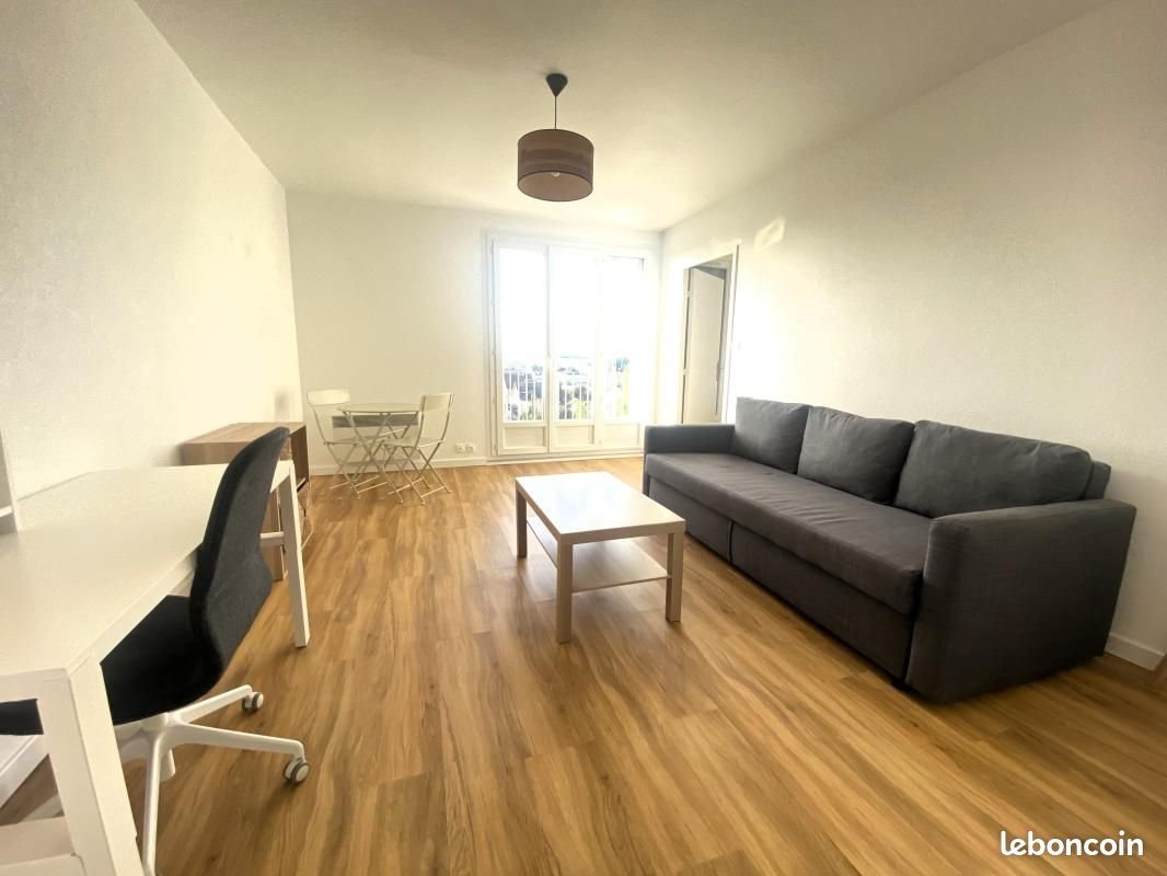 Appartement à louer, 47m², Alençon