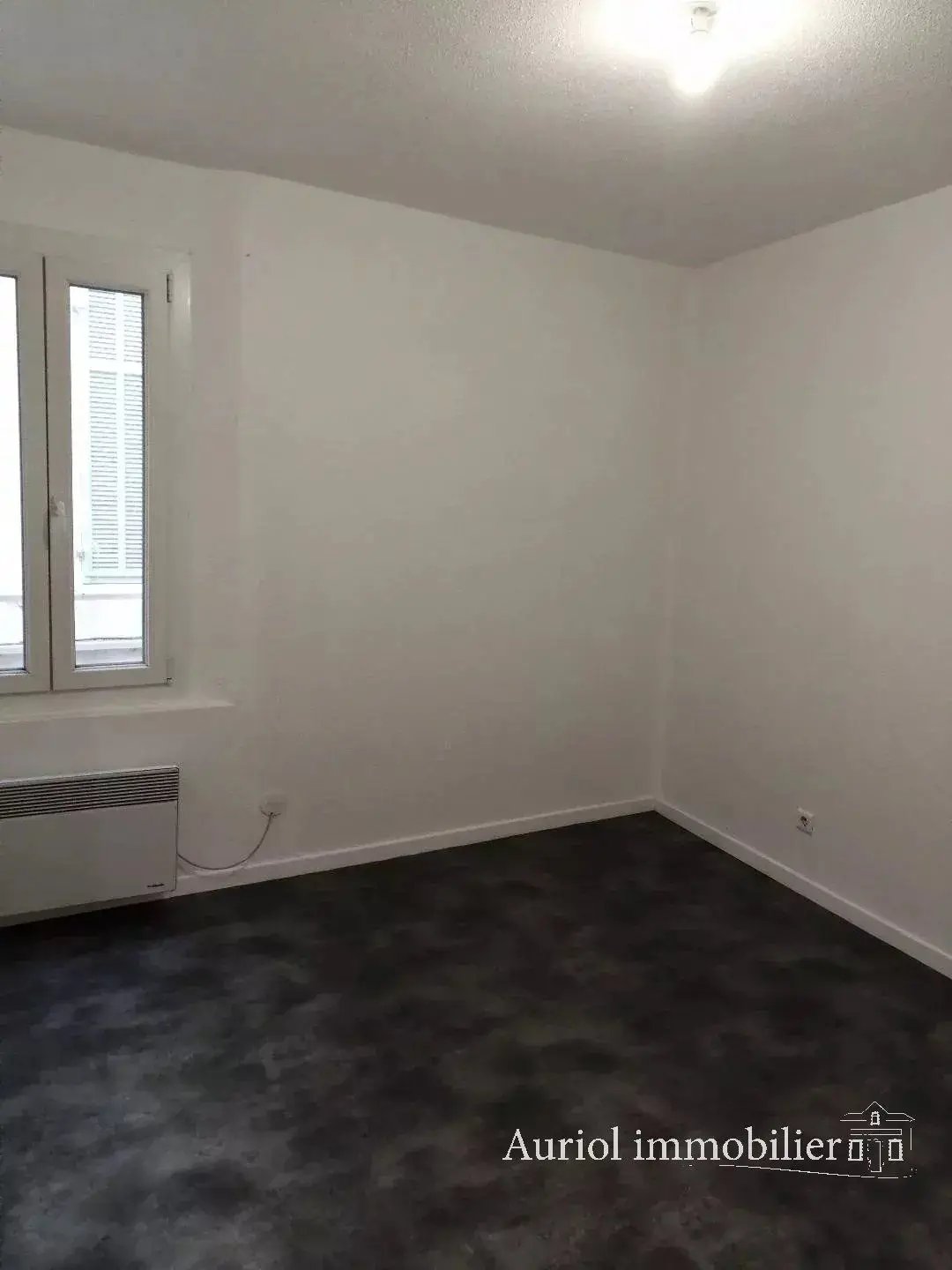 Appartement à louer, 33m², Aubagne