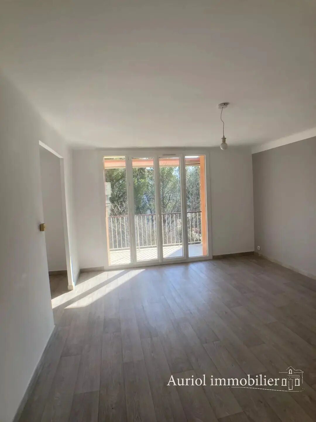 Appartement à louer, 61m², Aubagne