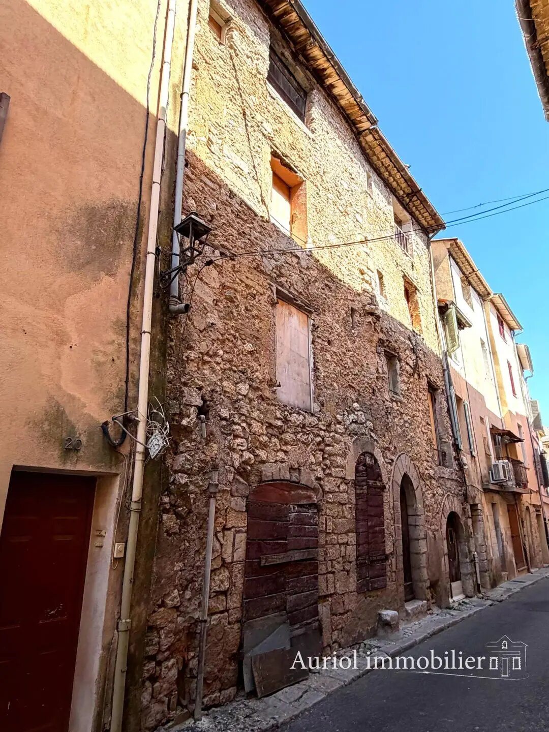 Appartement à vendre, 260m², Saint-Maximin-la-Sainte-Baume