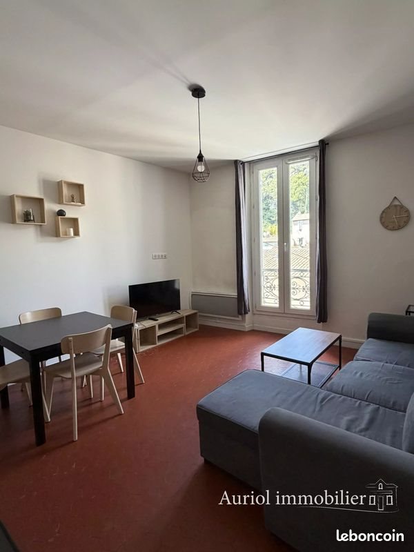 Appartement à louer, 40m², Auriol