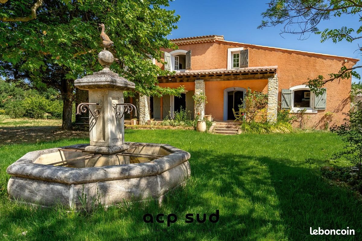 Maison à vendre, 300m², Mallemort