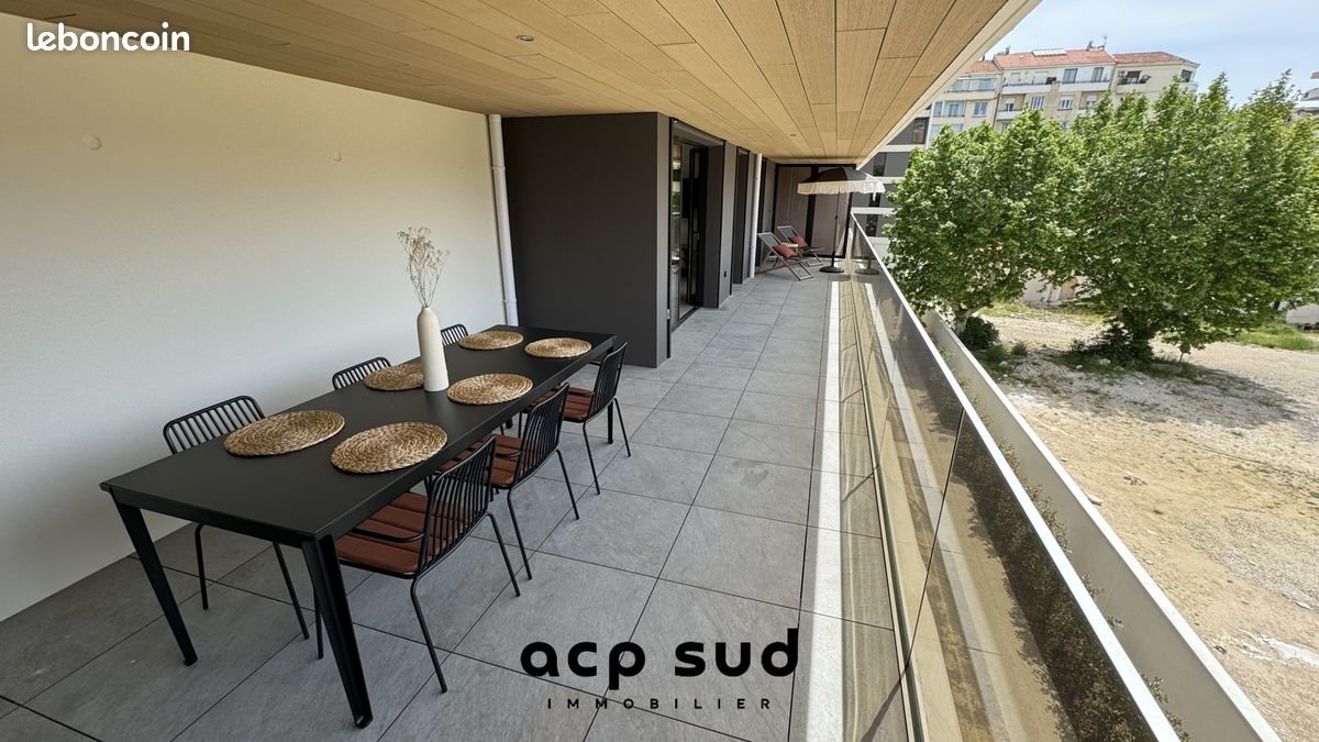 Appartement à louer, 70m², Marseille 7ème
