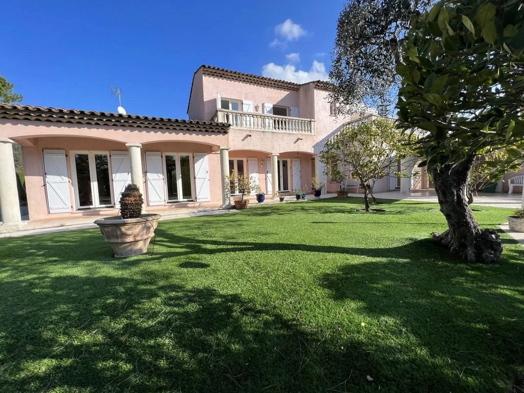 Maison à vendre, 320m², Villefranche-sur-Mer