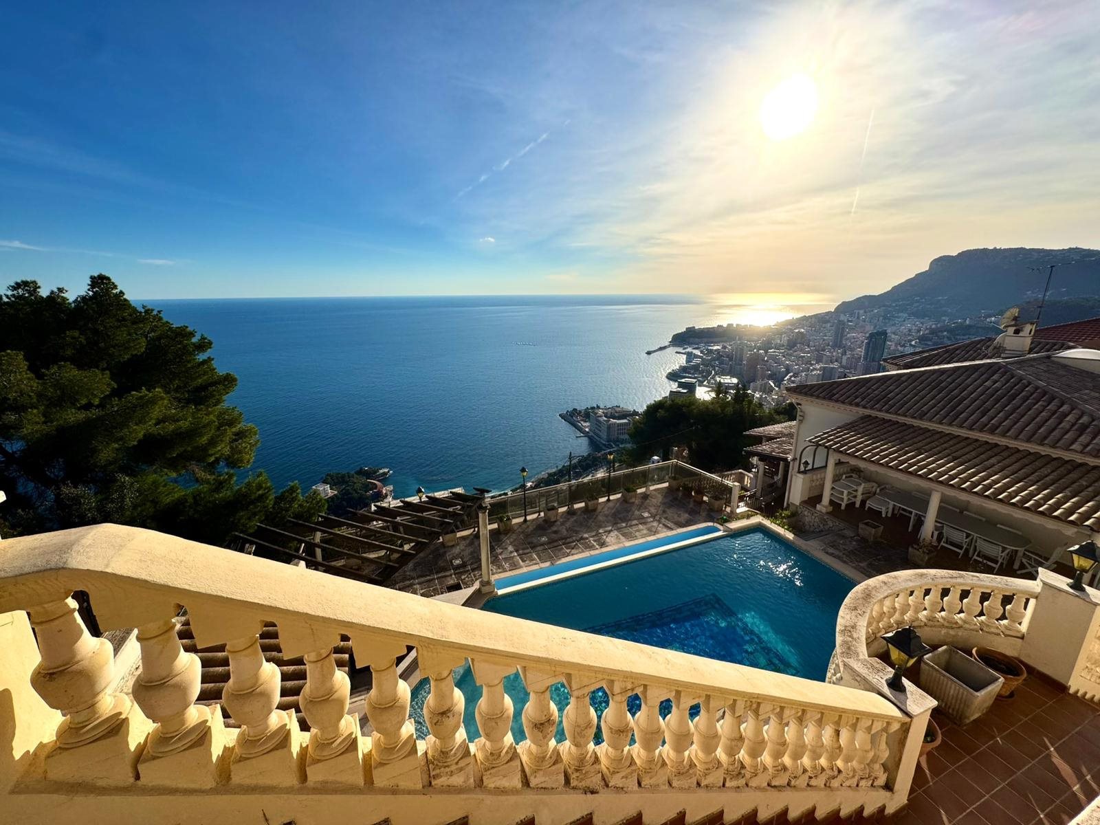 Maison à vendre, 250m², Roquebrune-Cap-Martin