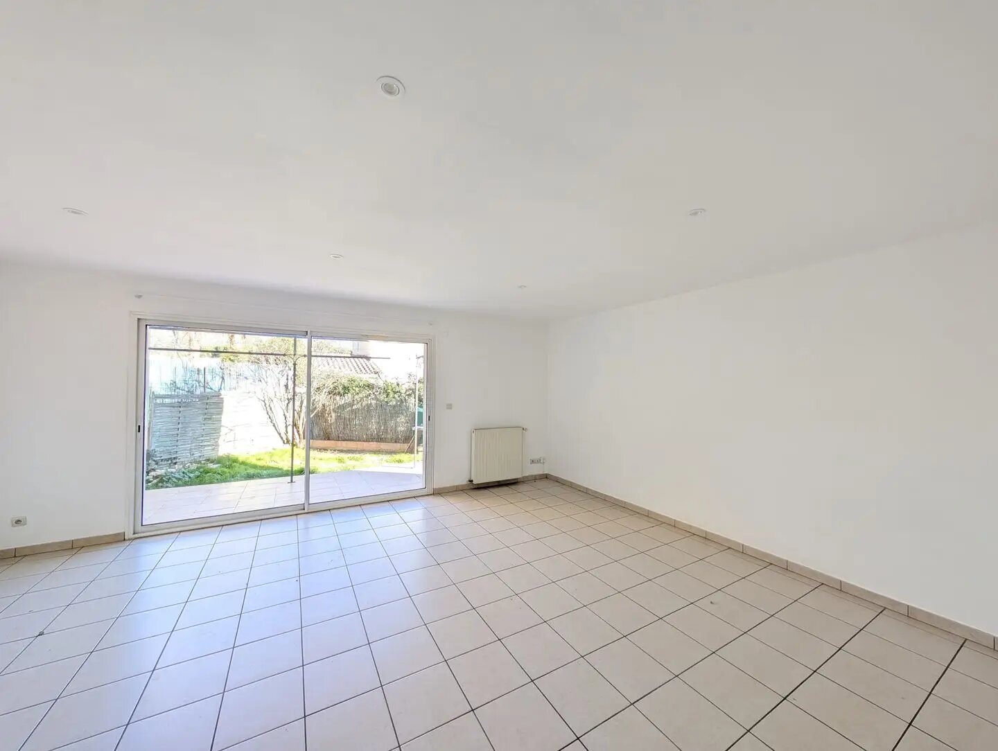 Maison à louer, 83m², Allauch