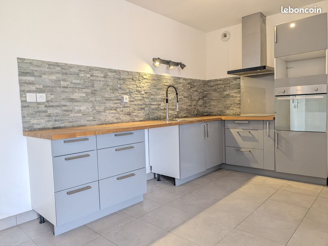 Appartement à louer, 61m², Marseille 10ème