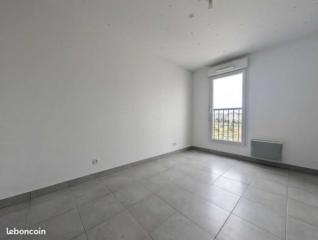 Appartement à louer, 61m², Marseille 10ème