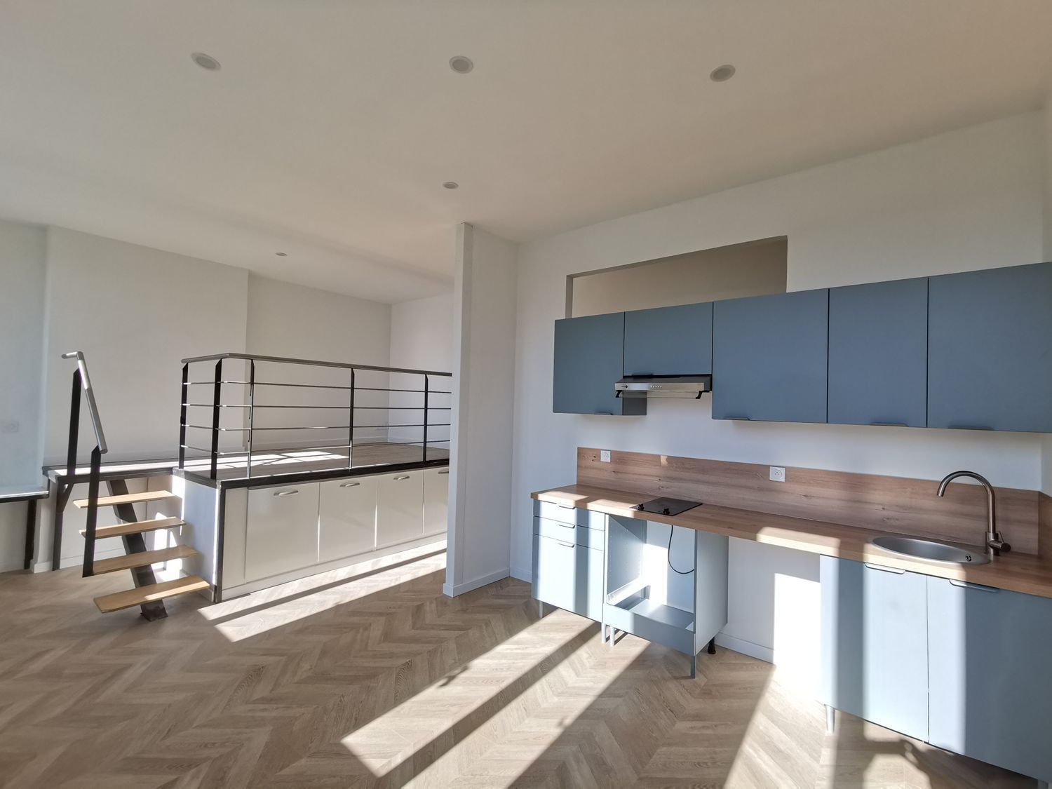 Appartement à louer, 40m², Marseille 8ème
