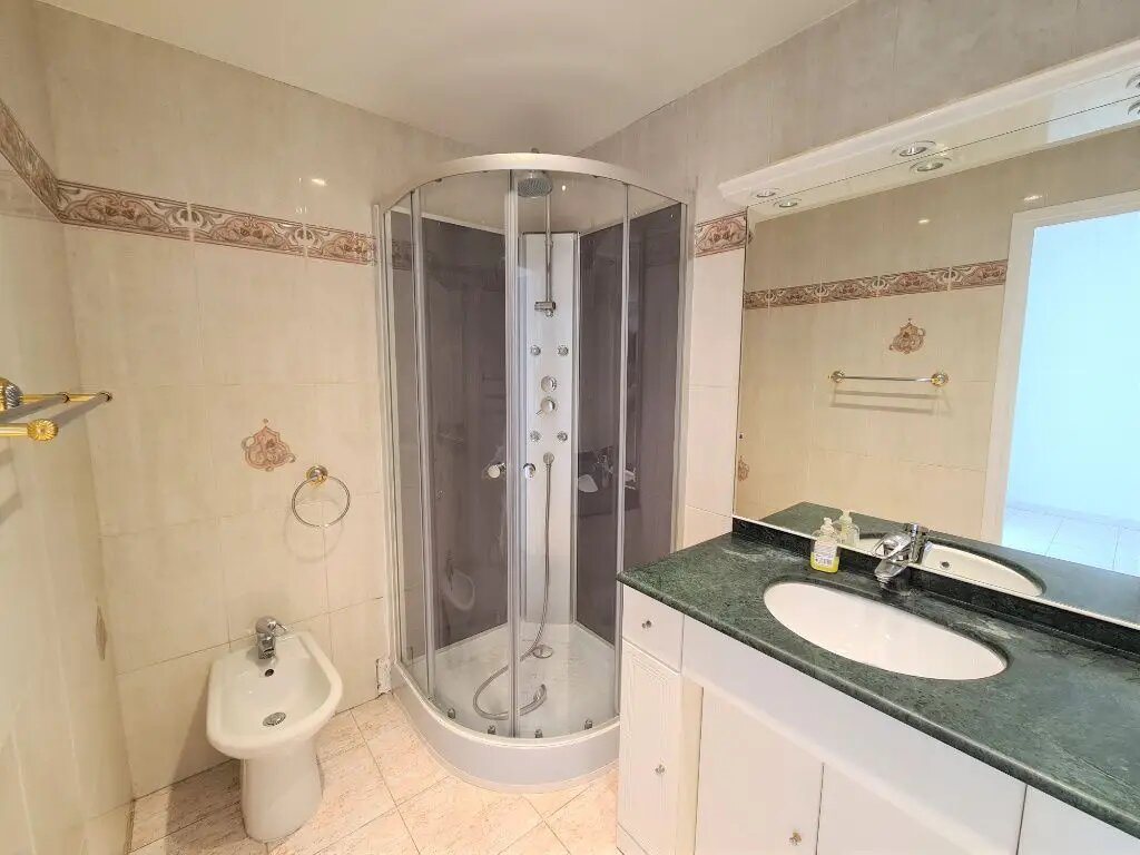Appartement à vendre, 62m², Grasse