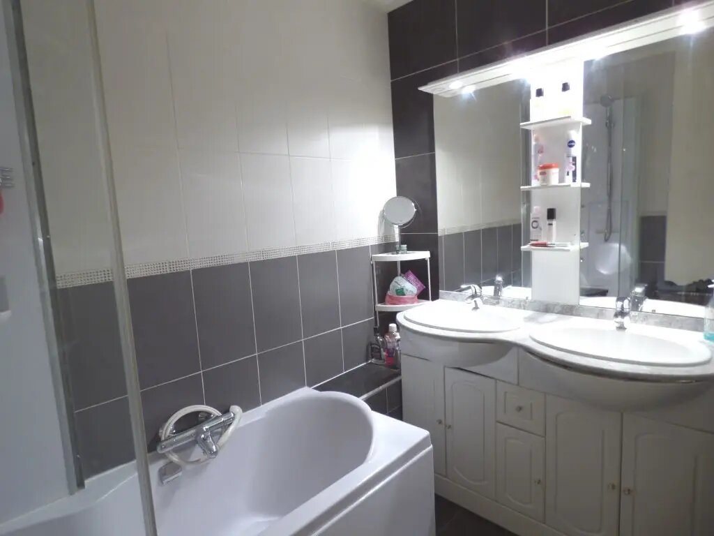 Appartement à vendre, 71m², Grasse