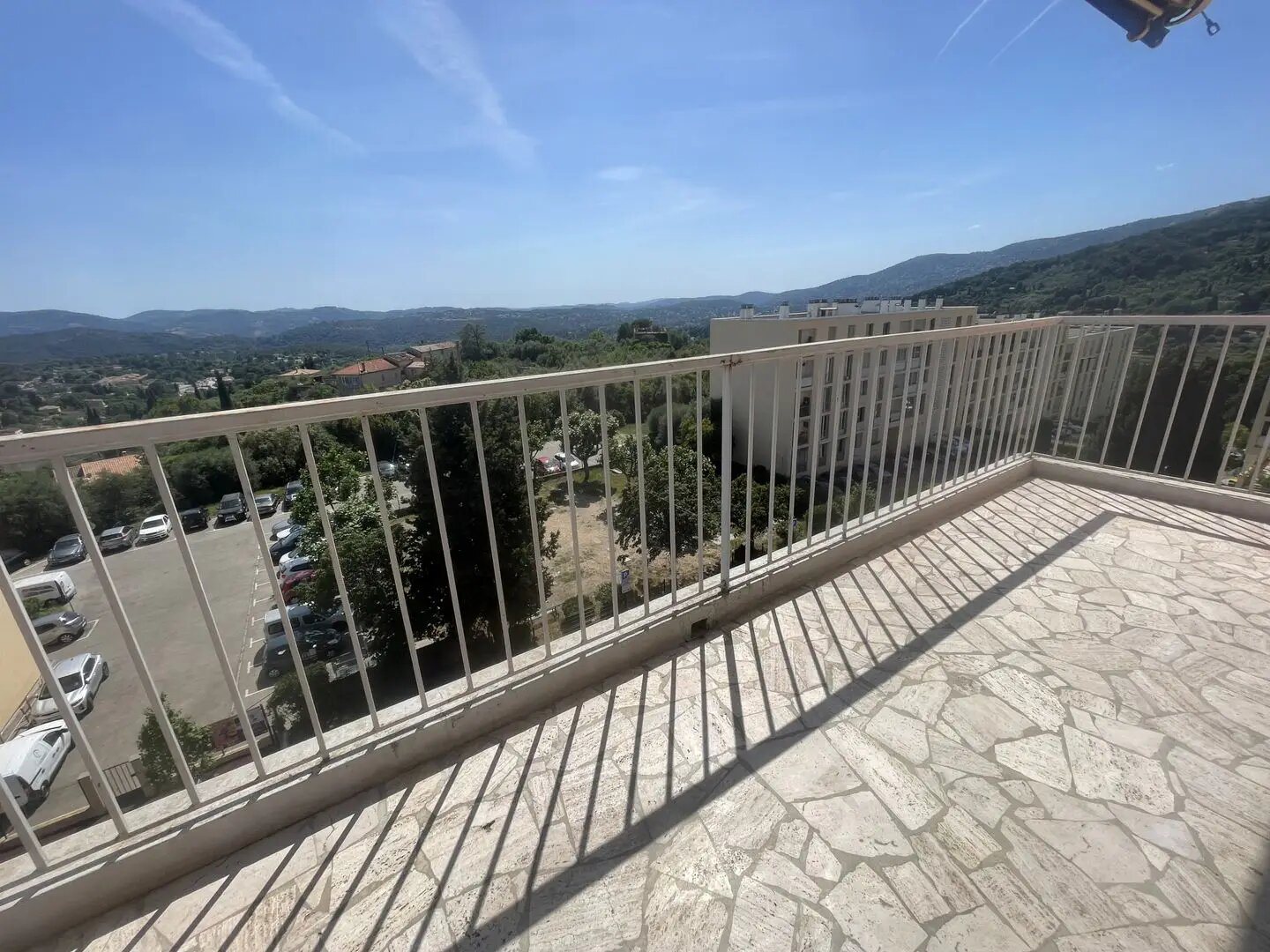 Appartement à louer, 74m², Grasse