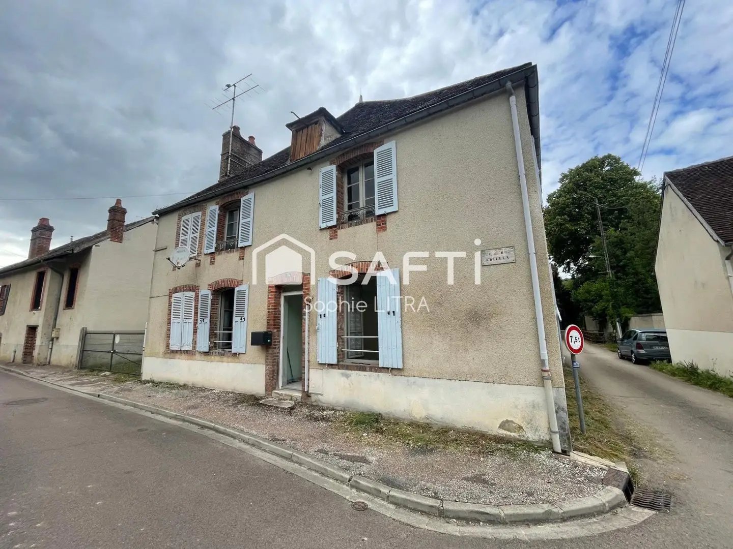Maison à vendre, 95m², Saint-Julien-du-Sault