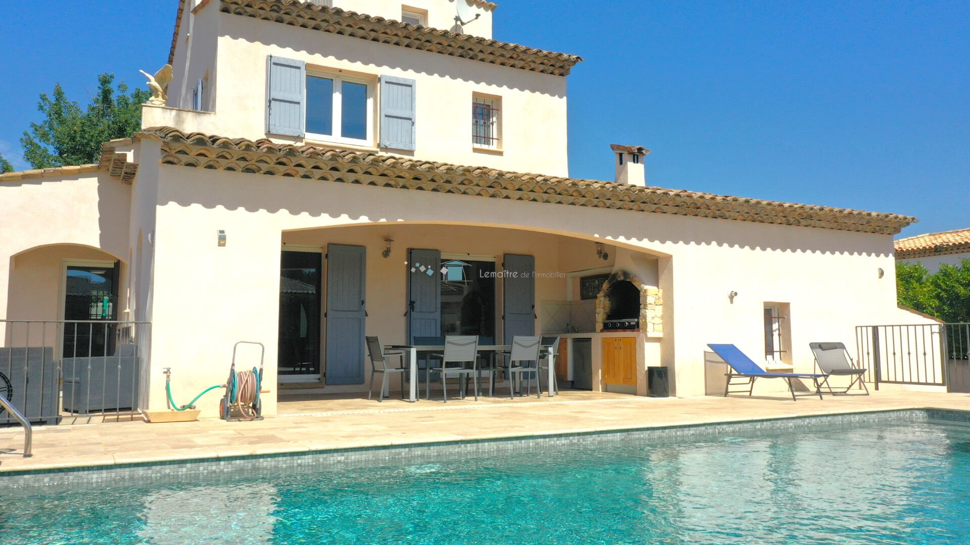 Maison à vendre, 170m², Saint-Cézaire-sur-Siagne