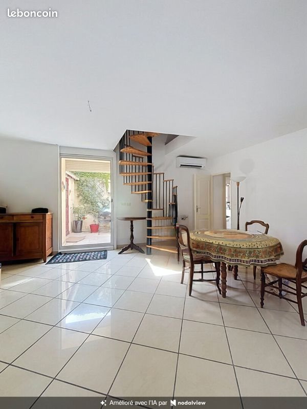 Maison à louer, 93m², Marseille 8ème
