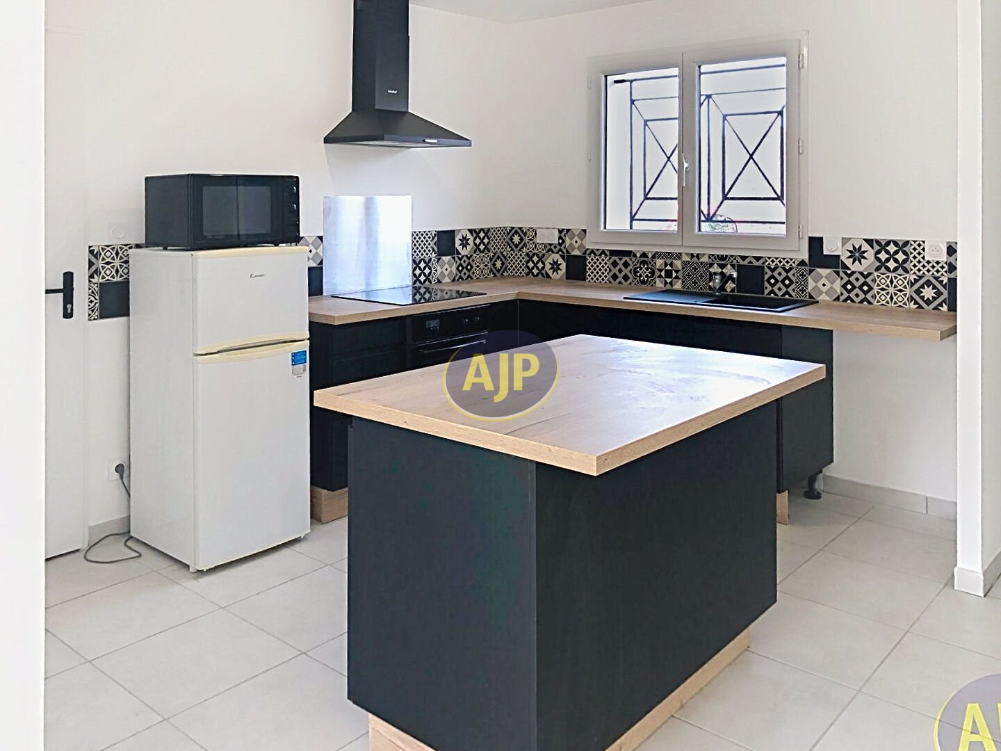 Maison à vendre, 80m², Saumos