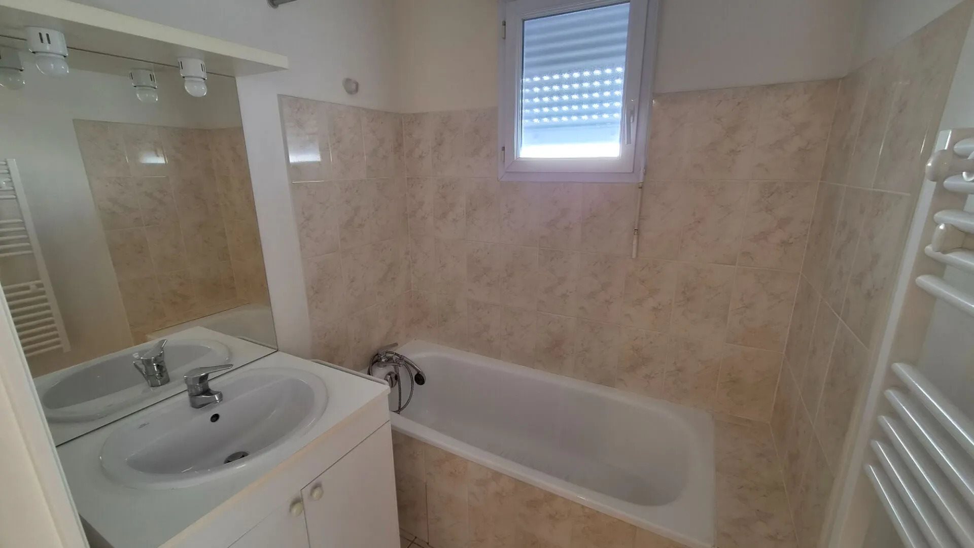 Appartement à louer, 43m², Tours