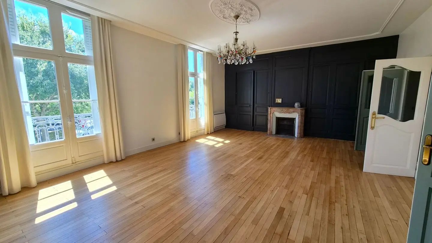 Appartement à vendre, 167m², Saint-Cyr-sur-Loire