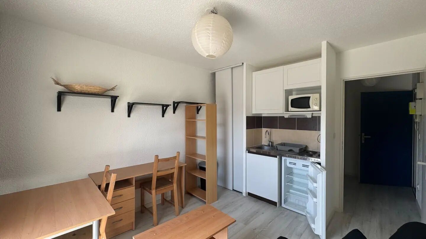 Appartement à louer, 17m², Tours