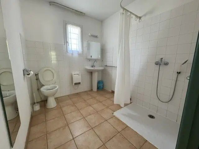 Maison à louer, 34m², Verzeille