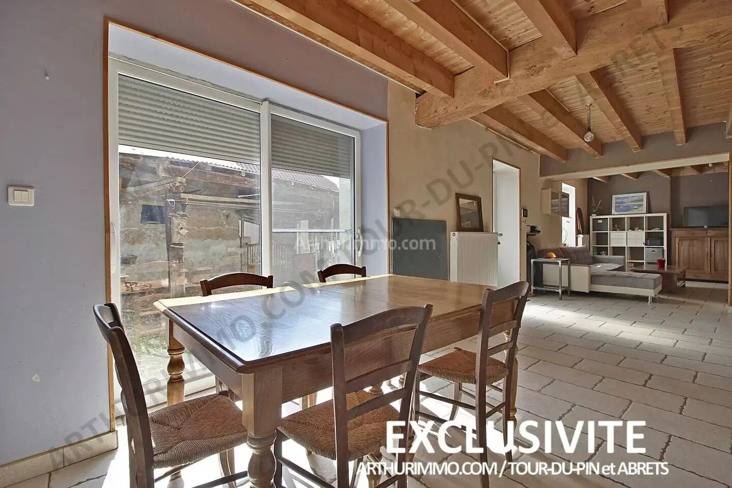 Maison à vendre, 137m², Montcarra