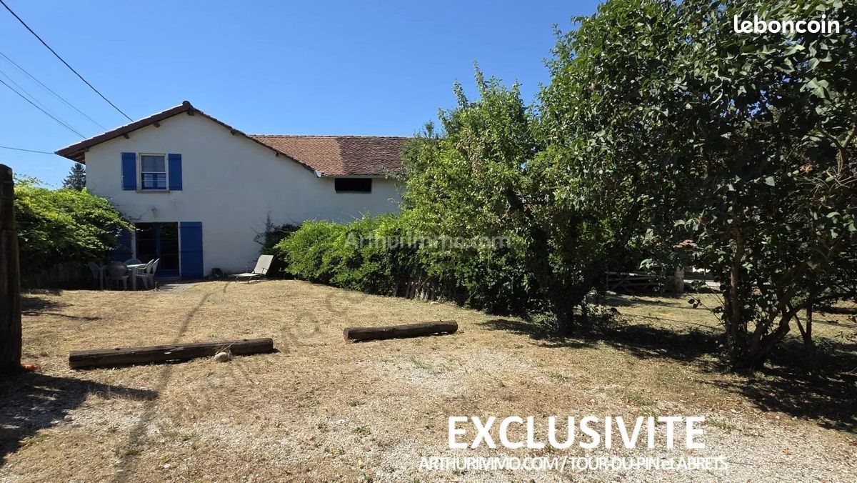 Maison à vendre, 215m², Saint-André-le-Gaz