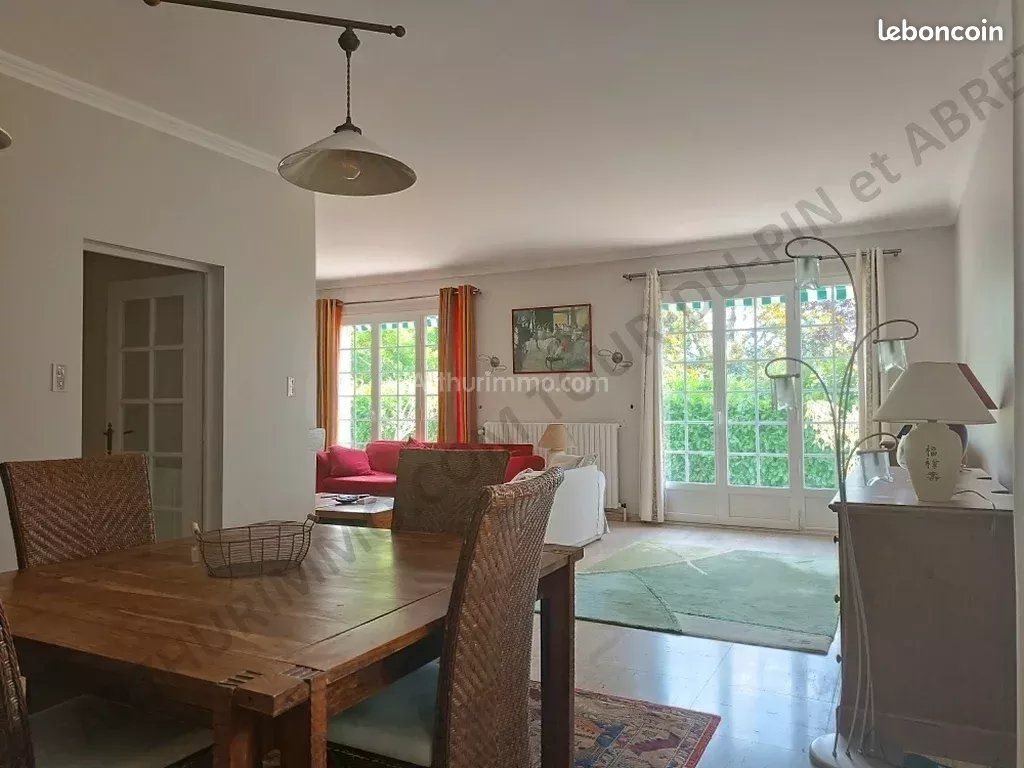 Maison à vendre, 220m², La Tour-du-Pin