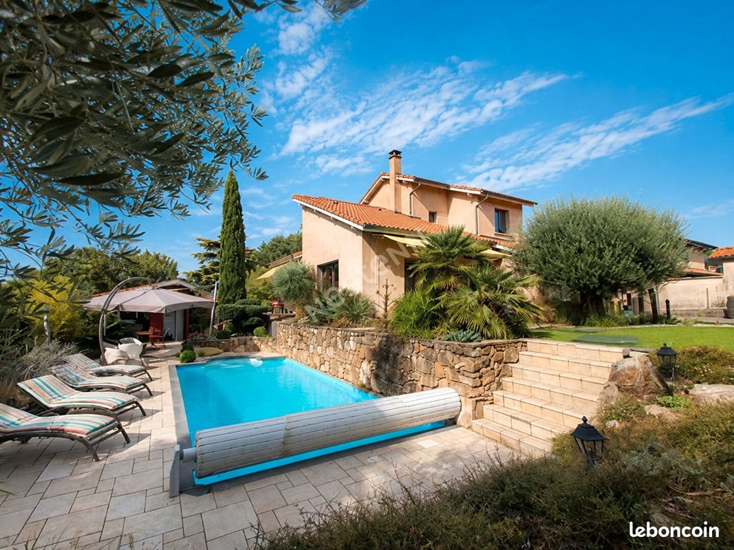 Maison à vendre, 167m², Toussieu