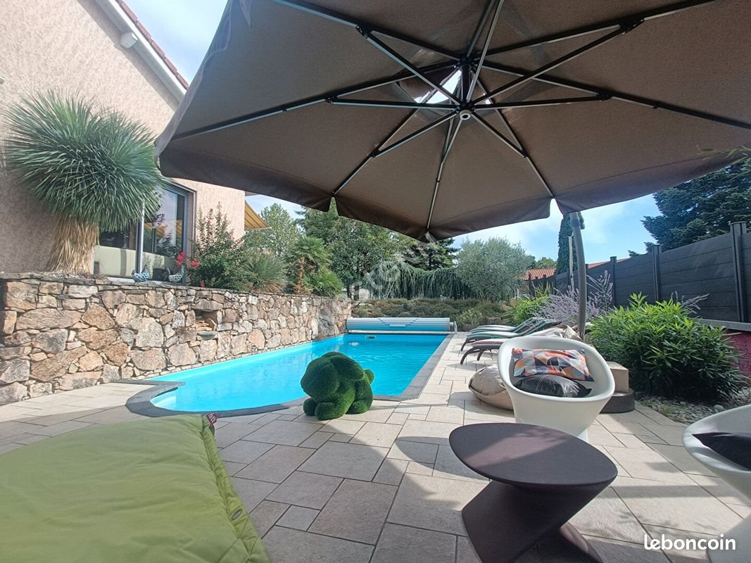 Maison à vendre, 167m², Toussieu