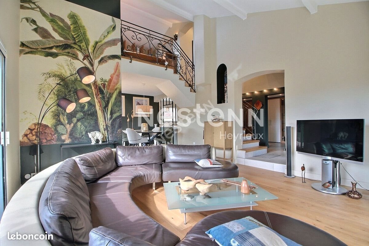 Maison à vendre, 167m², Toussieu