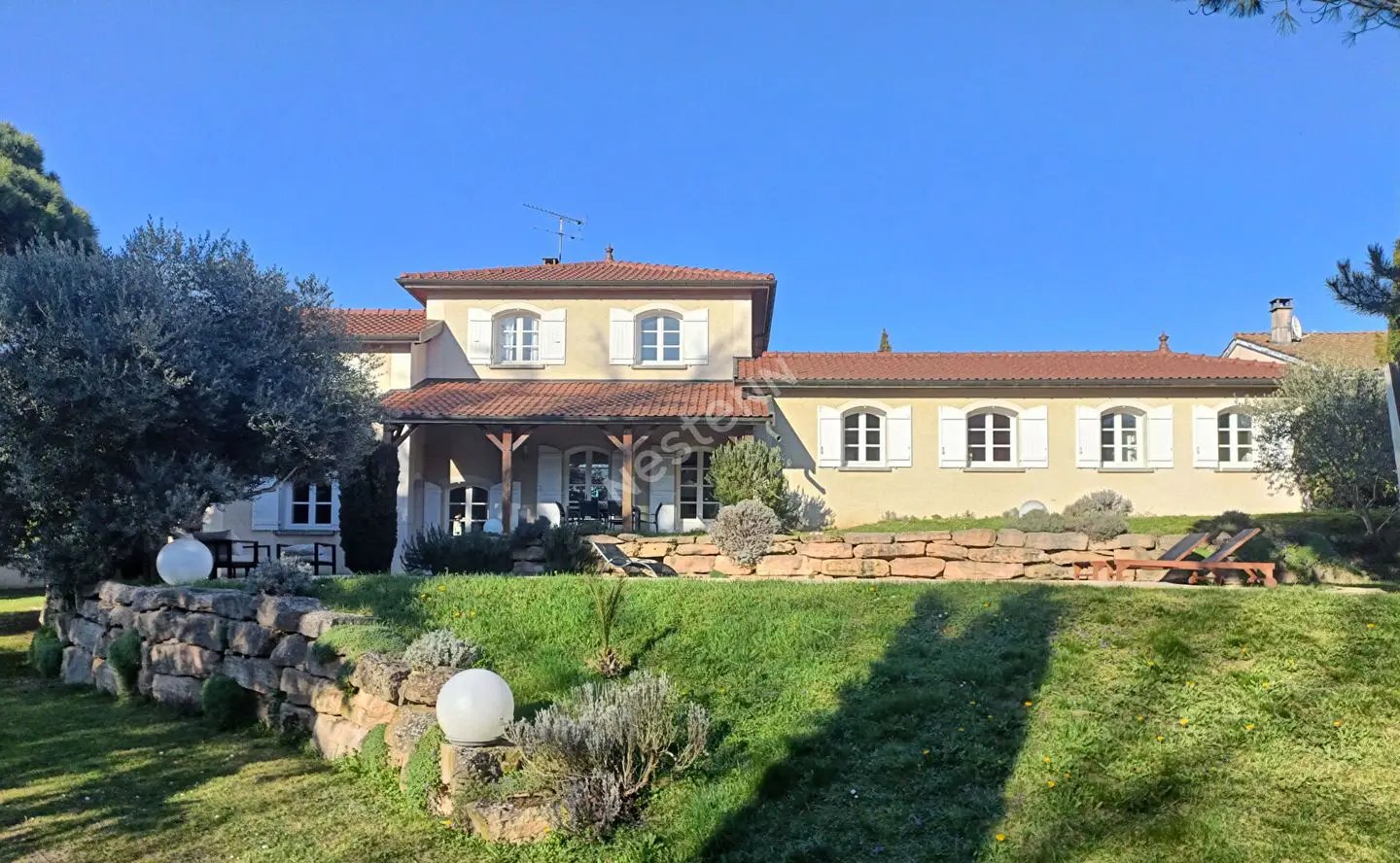 Maison à vendre, 278m², Saint-Georges-d'Espéranche