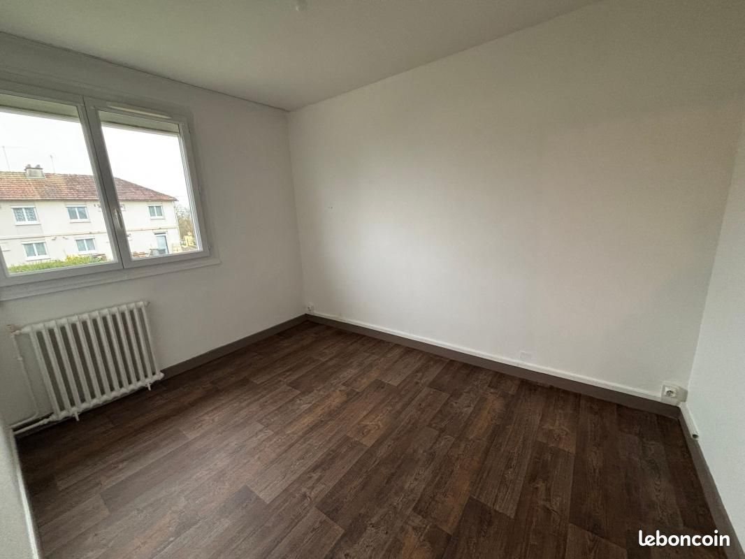Maison à louer, 70m², Beautor
