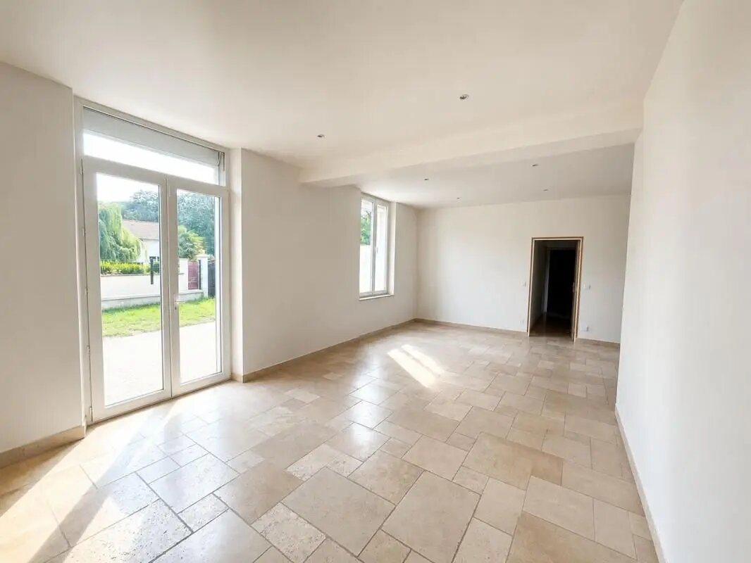Maison à louer, 98m², Folembray