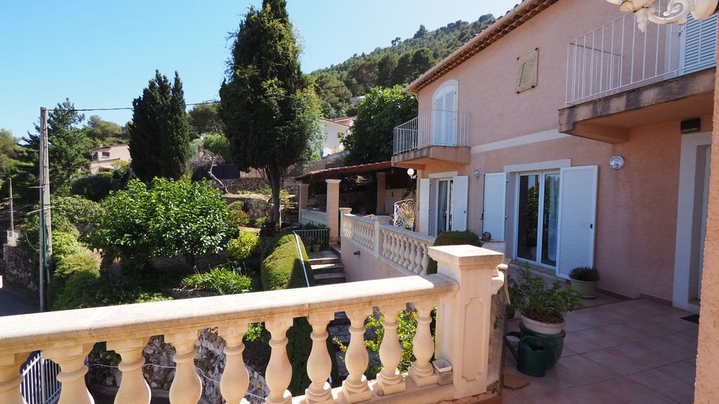Maison à louer, 120m², La Turbie