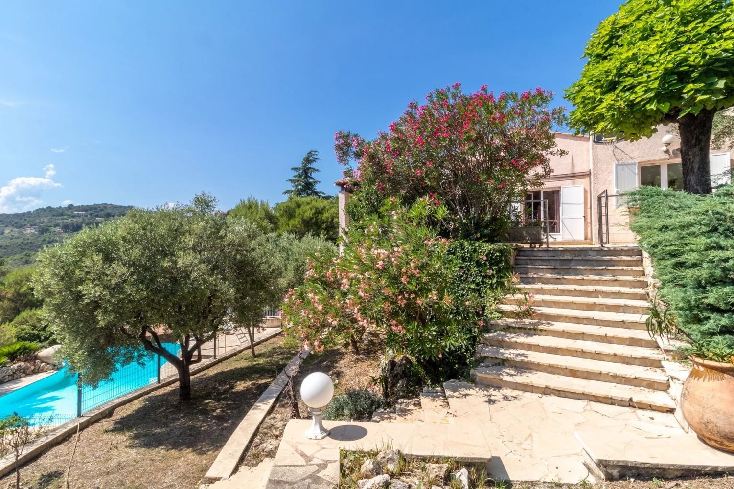 Maison à vendre, 240m², La Turbie