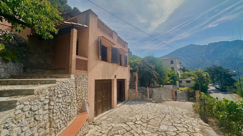 Maison à vendre, 145m², Peille