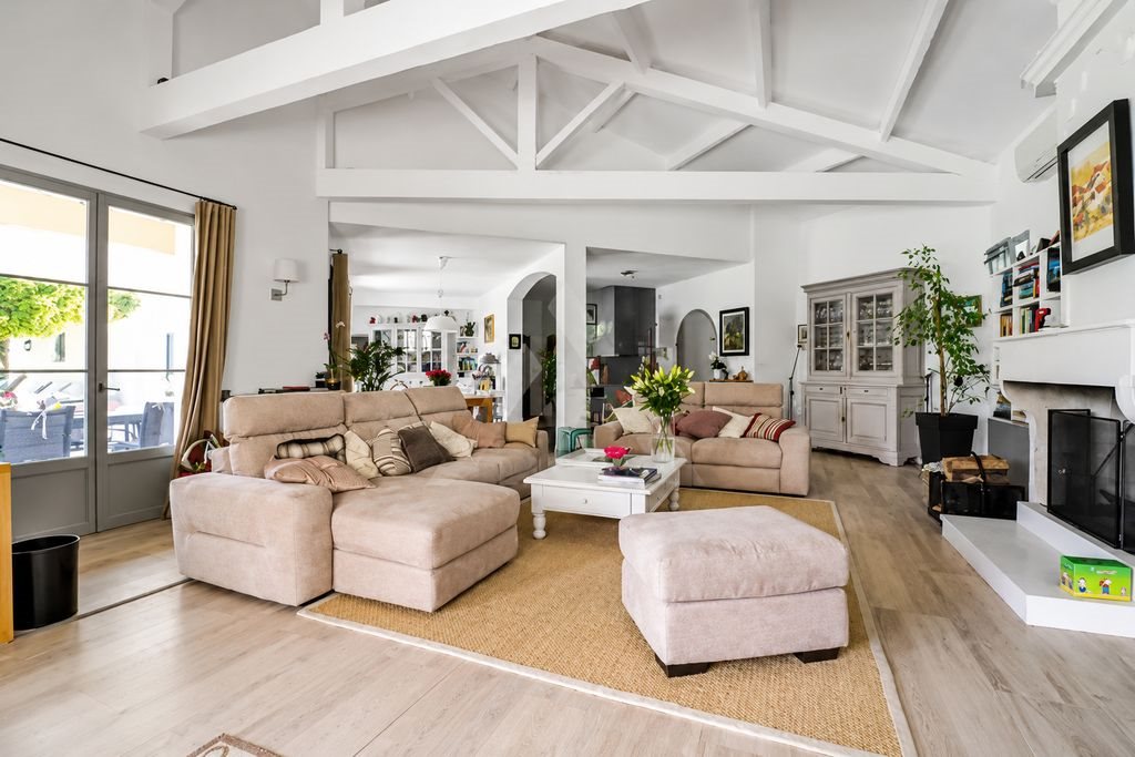 Maison à vendre, 200m², Peille