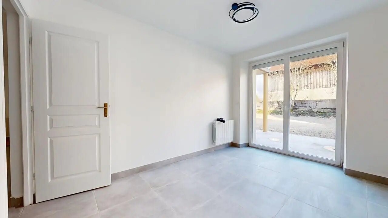 Appartement à louer, 58m², Houtaud