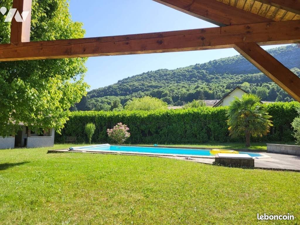 Maison à vendre, 2m², Peyrieu