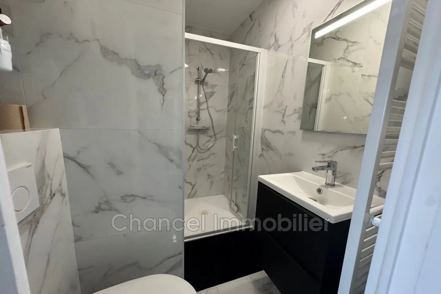 Appartement à louer, 16m², Antibes